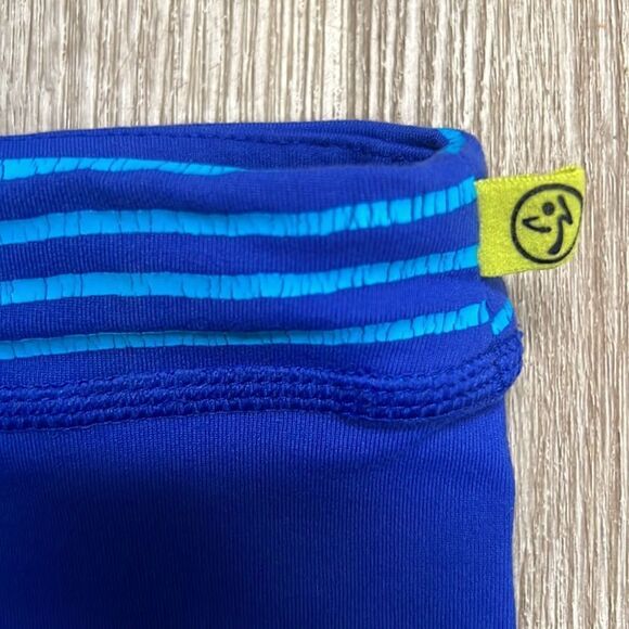 Zumba Fitness Leggings Size Medium - Picture 2 of 4